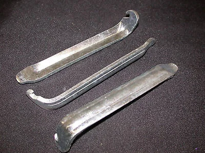 MOTORCYCLE MECHANICS TOOL SET OF THREE VERY HEAVY DUTY STEEL TYRE LEVERS