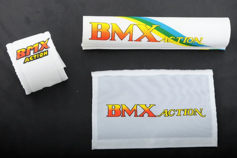 OLD SCHOOL BMX BIKE RETRO 80’s or 90’s 3 PIECE HANDLE BAR-STEM-FRAME PAD SET MEDUIM SIZE WHITE CRASH PAD SET