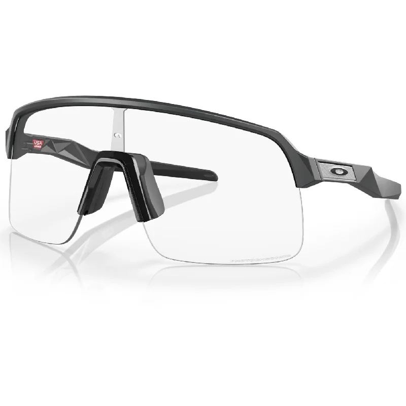 Bicycle riding clothing seamless designs-Occhiali Oakley Sutro Lite - Matte Carbon Clear Photochromic