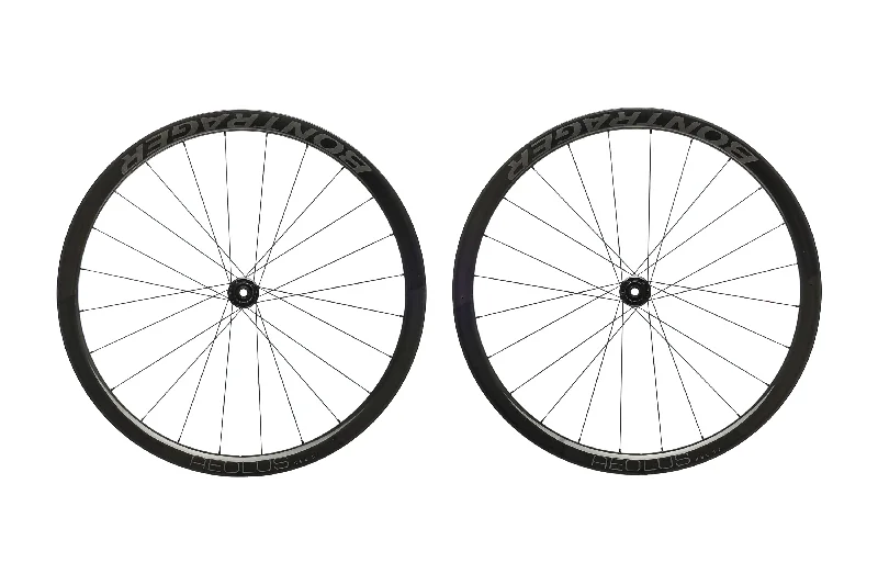 Bontrager Aeolus RSL 37 Carbon Tubeless 700c Wheelset