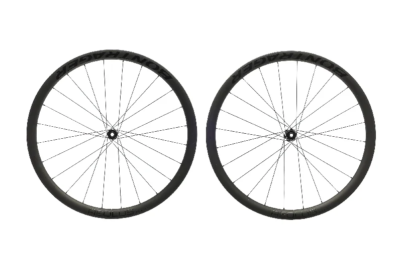 Bontrager Aeolus Pro 37 Carbon Tubeless 700c Wheelset