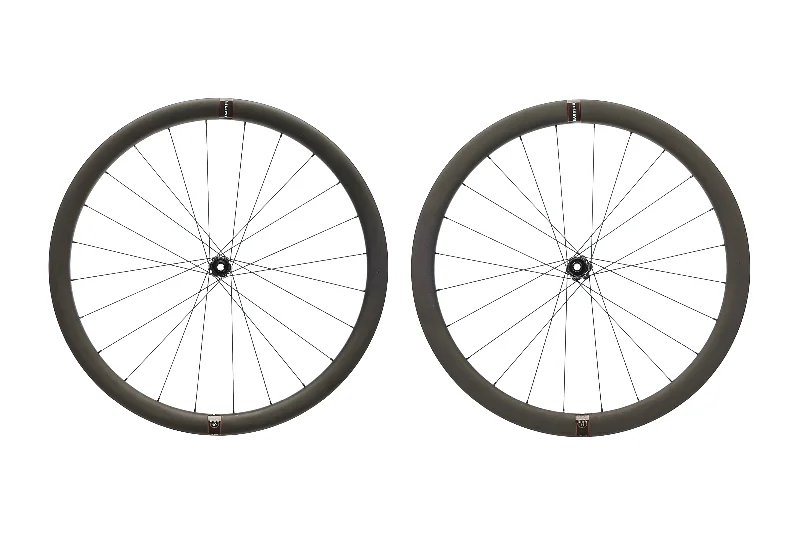 Reserve 40/44 Carbon Tubeless 700c Wheelset