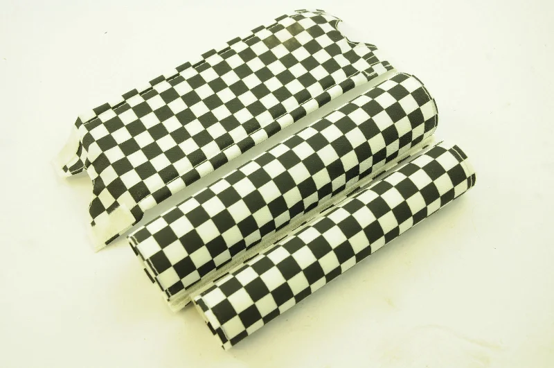 OLD SCHOOL BMX BLACK & WHITE SMALL CHEQUERED PAD TRIPLE SET FRAME,BAR,STEM NOS